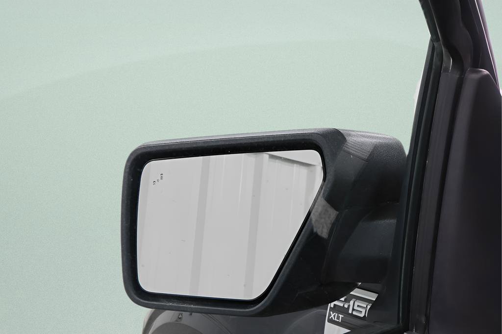 Used 2023 Ford F150 XLT w/ XTR Package image 23
