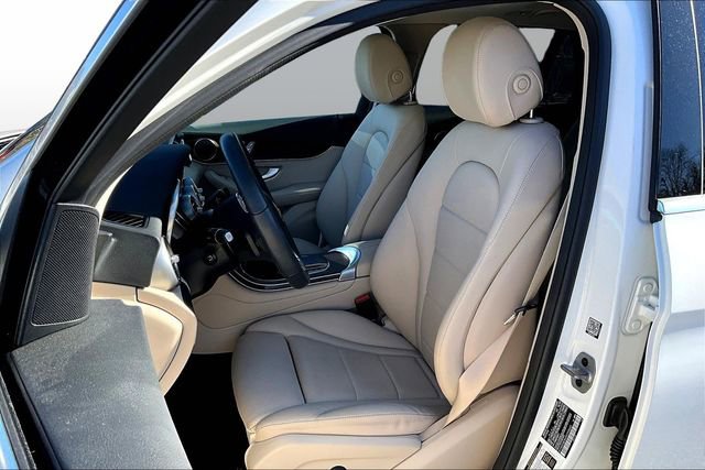 Used 2022 Mercedes-Benz GLC 300 4MATIC image 11