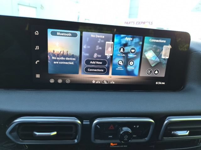 New 2026 Nissan Sentra SV w/ SV Convenience Package FWD image 21