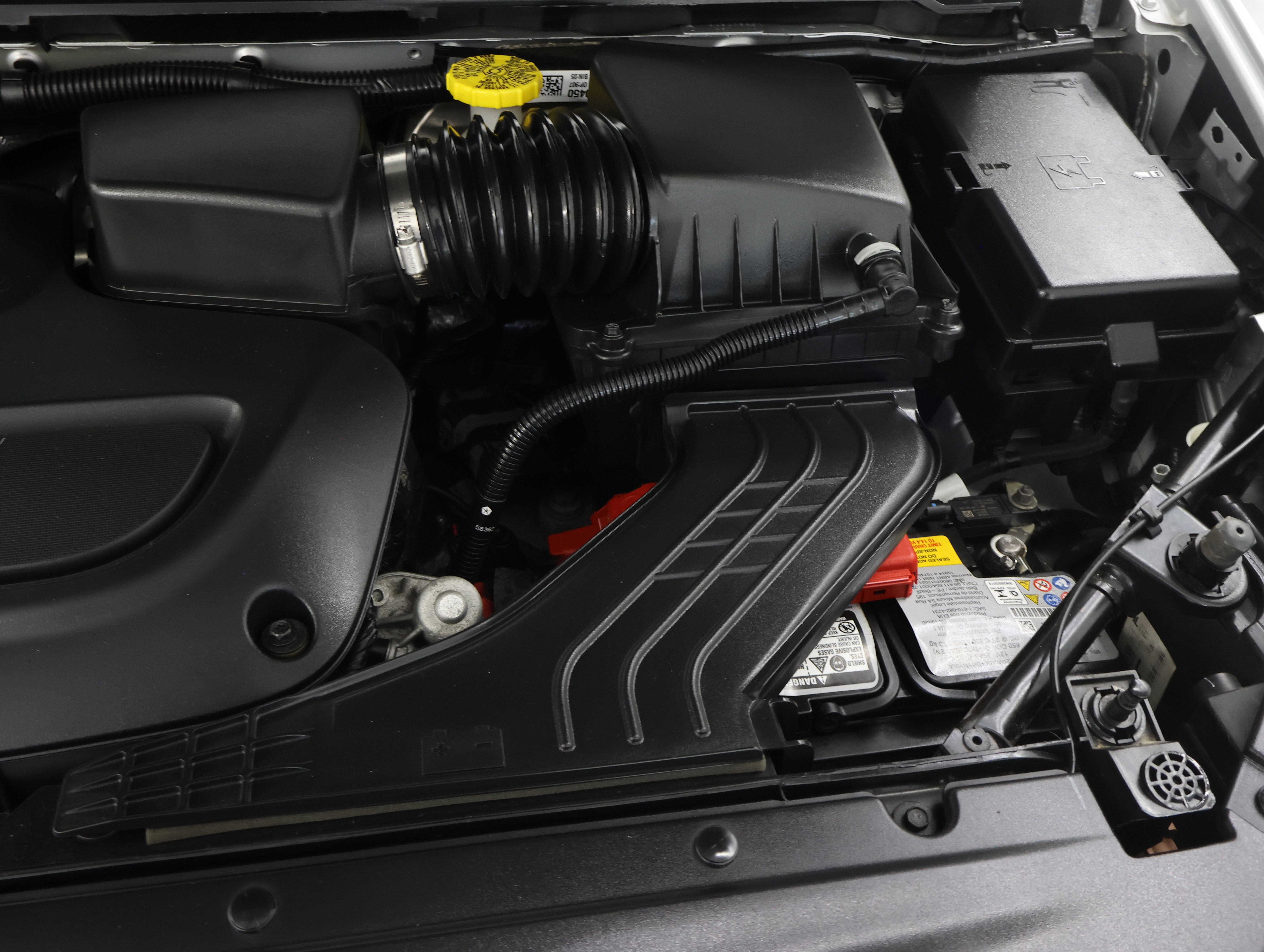 Used 2024 Chrysler Pacifica Touring-L FWD image 17