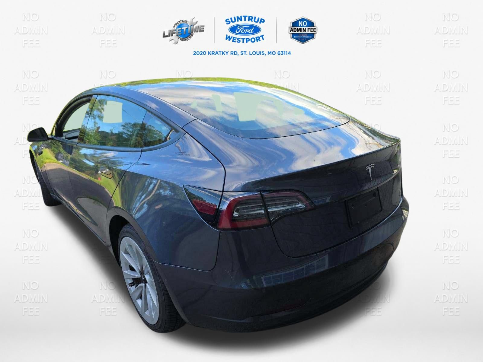 Used 2022 Tesla Model 3 RWD image 2