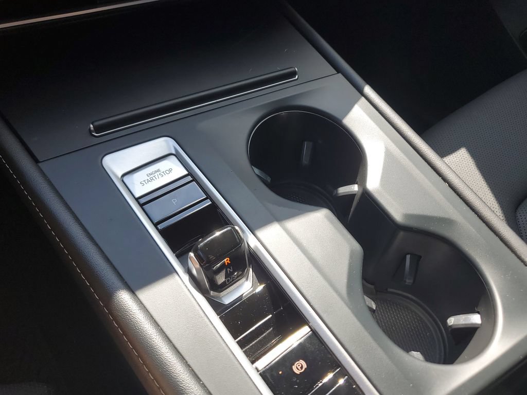 Certified 2024 Volkswagen Atlas SE FWD image 27
