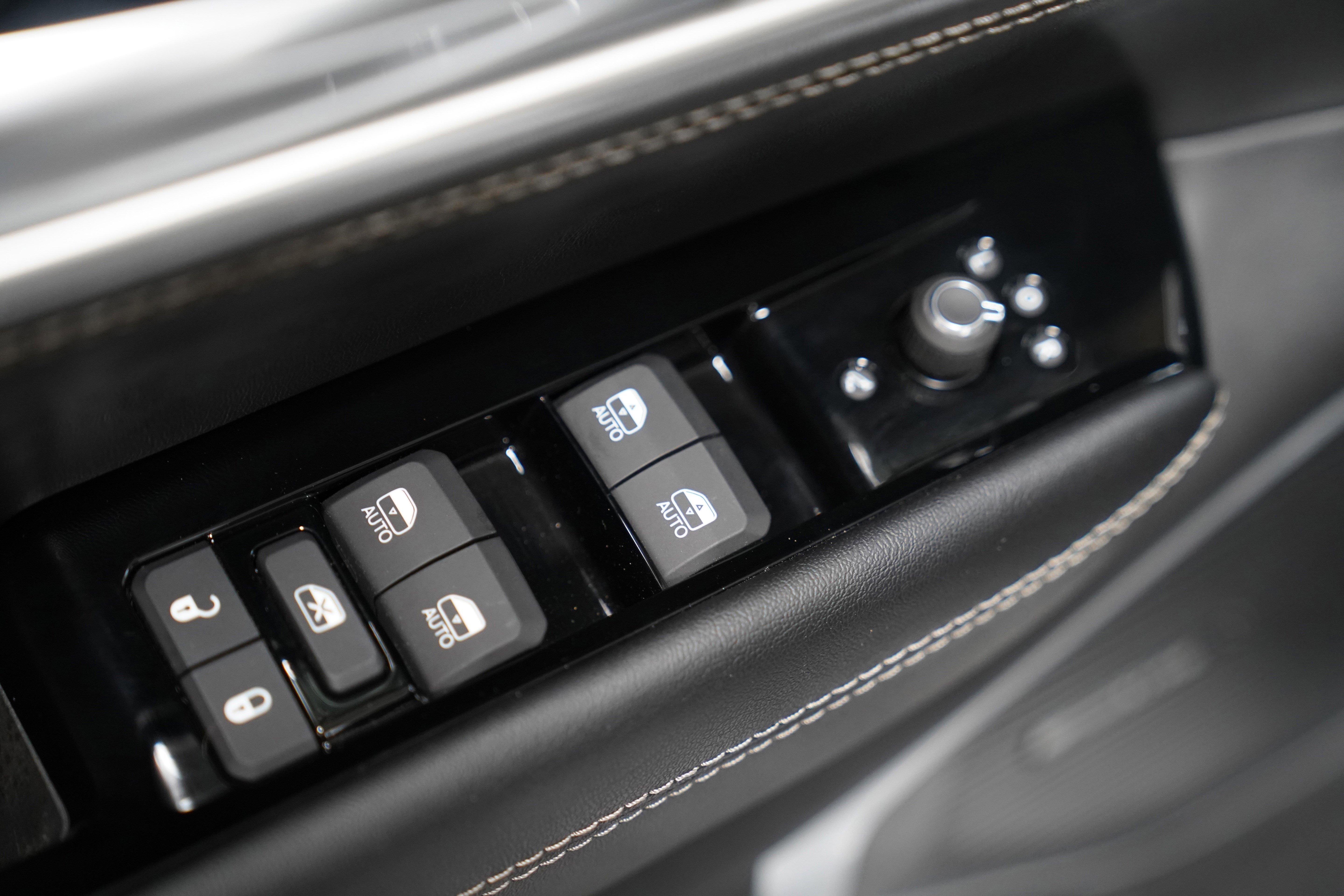 New 2026 Jeep Grand Wagoneer Limited image 18