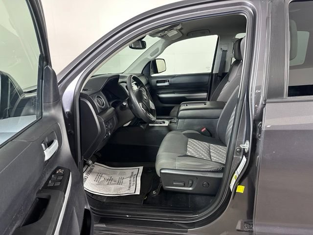 Used 2021 Toyota Tundra SR5 w/ TRD Off-Road Package AWD/4WD image 18