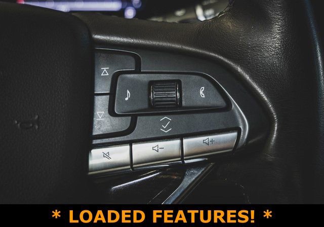 Used 2022 Cadillac Escalade Sport w/ LPO, ONYX Package image 18