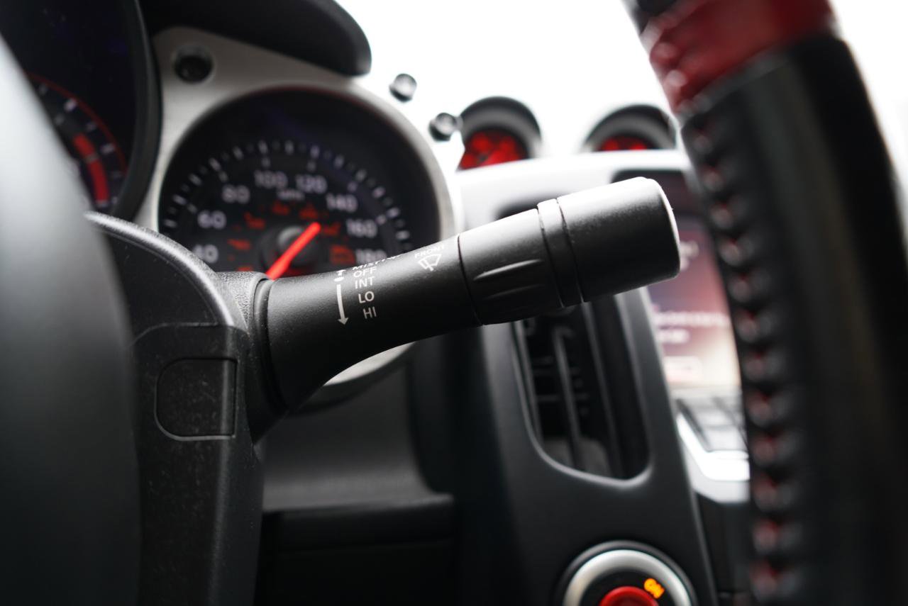 Used 2016 Nissan 370Z Coupe image 29