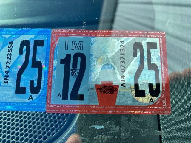 Used 2017 Dodge Grand Caravan SXT w/ Driver Convenience Group image 11