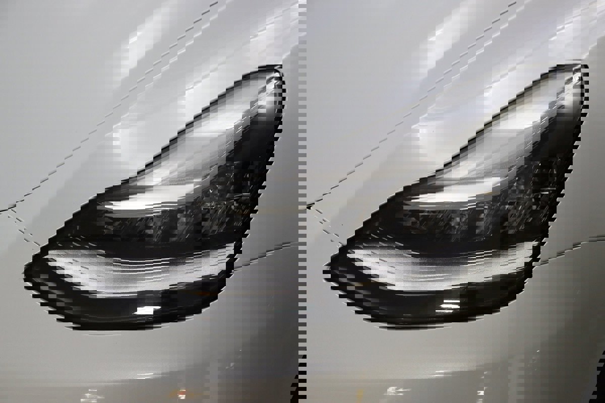 Used 2023 Tesla Model Y Long Range image 4