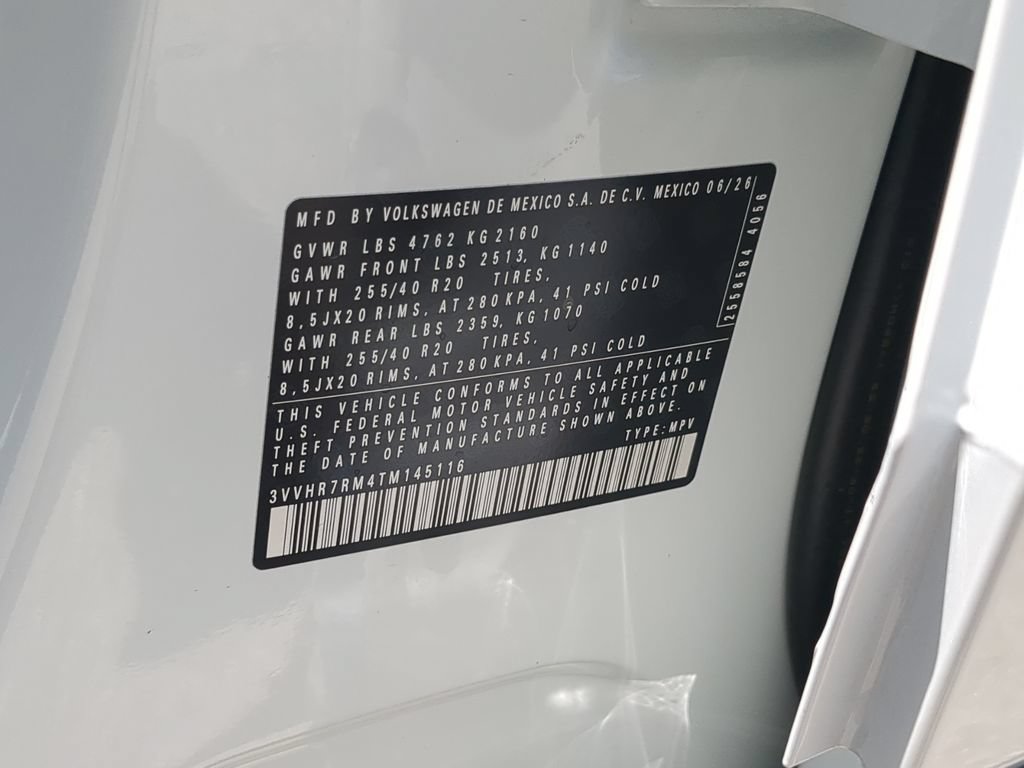 New 2026 Volkswagen Tiguan SE R-Line FWD image 33