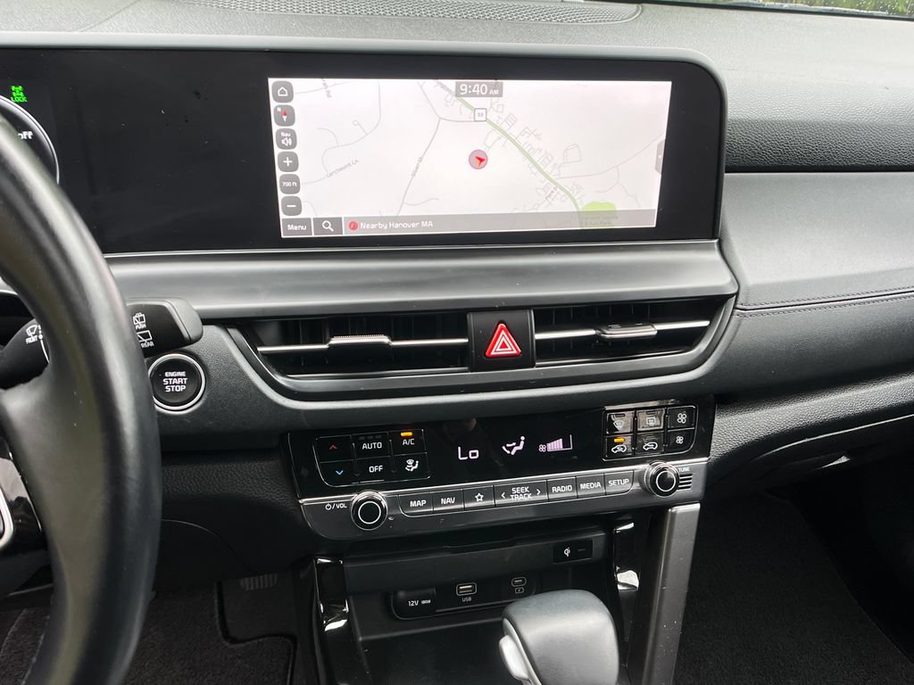 Used 2024 Kia Seltos EX AWD/4WD image 15