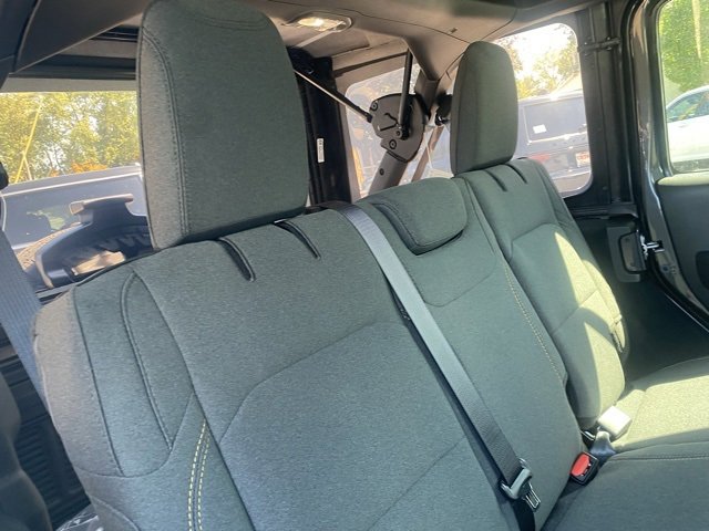 New 2025 Jeep Wrangler Sport S image 31