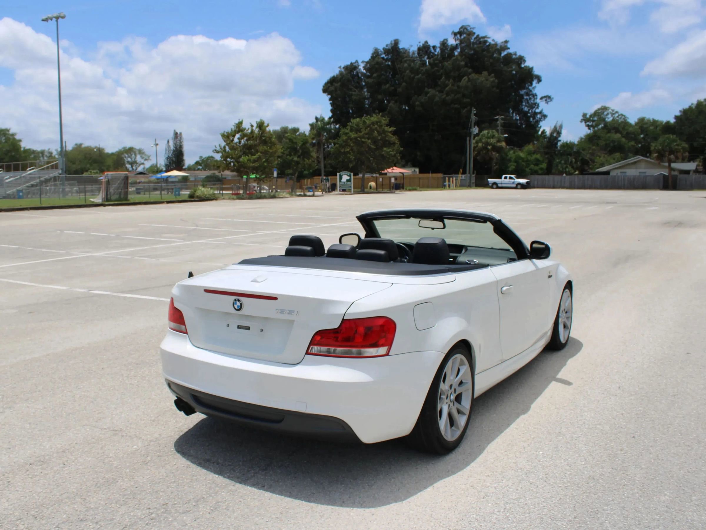 Used 2013 BMW 135i Convertible RWD image 33