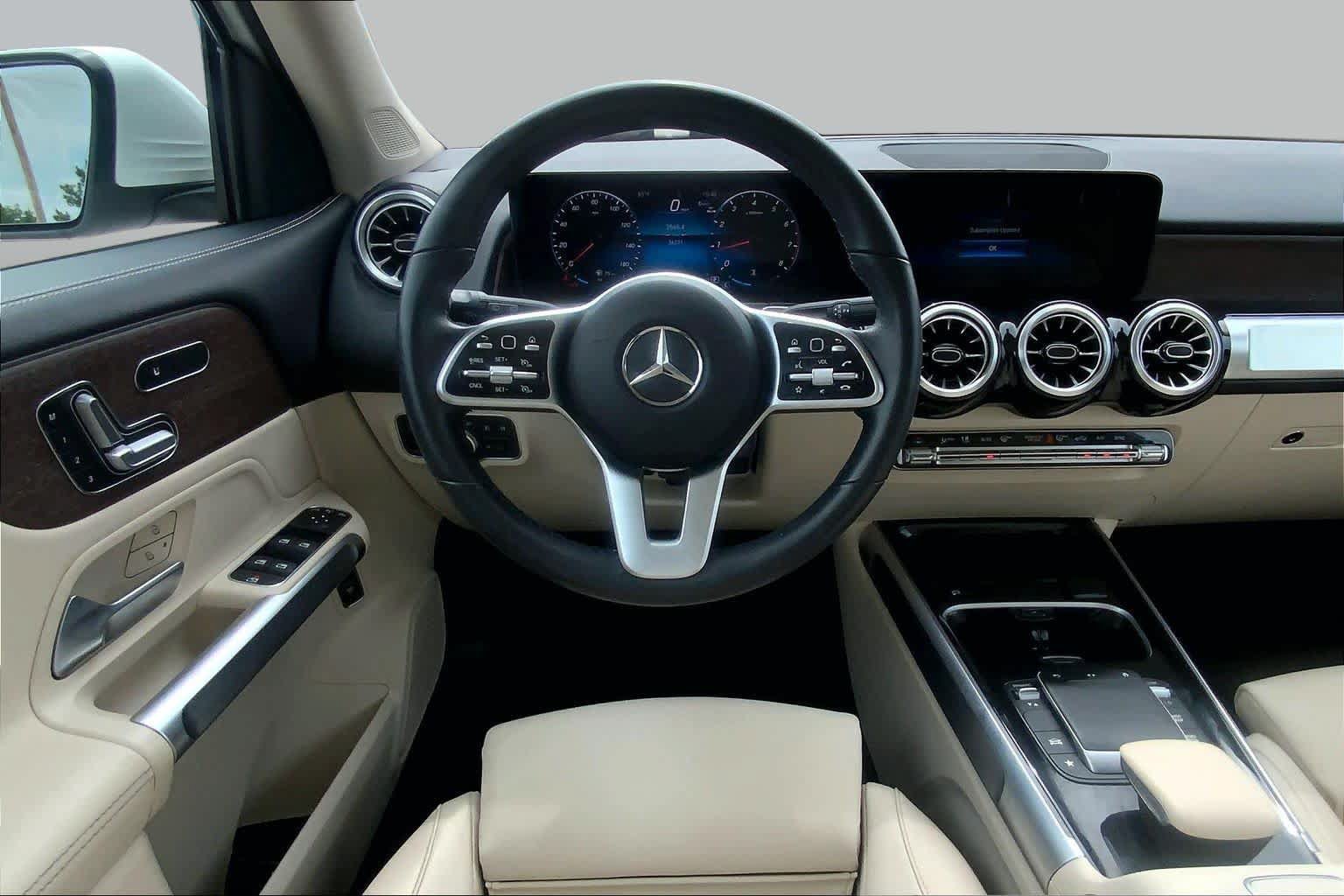 Used 2023 Mercedes-Benz GLB 250 image 6