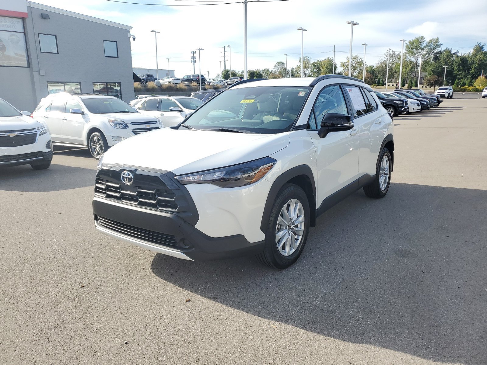 Certified 2026 Toyota Corolla Cross LE AWD/4WD image 2
