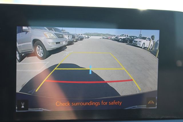 Certified 2023 Lexus ES 350 w/ Premium Package image 13