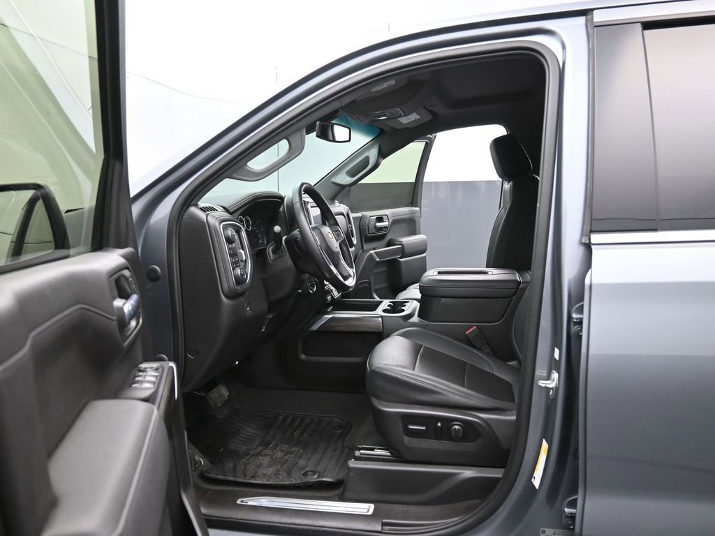 Used 2021 Chevrolet Silverado 1500 LTZ image 6