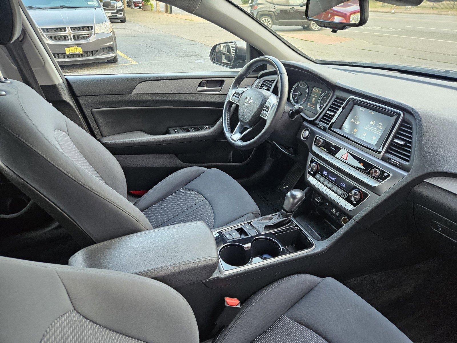 Used 2019 Hyundai Sonata SEL w/ Tech Package 02 image 24