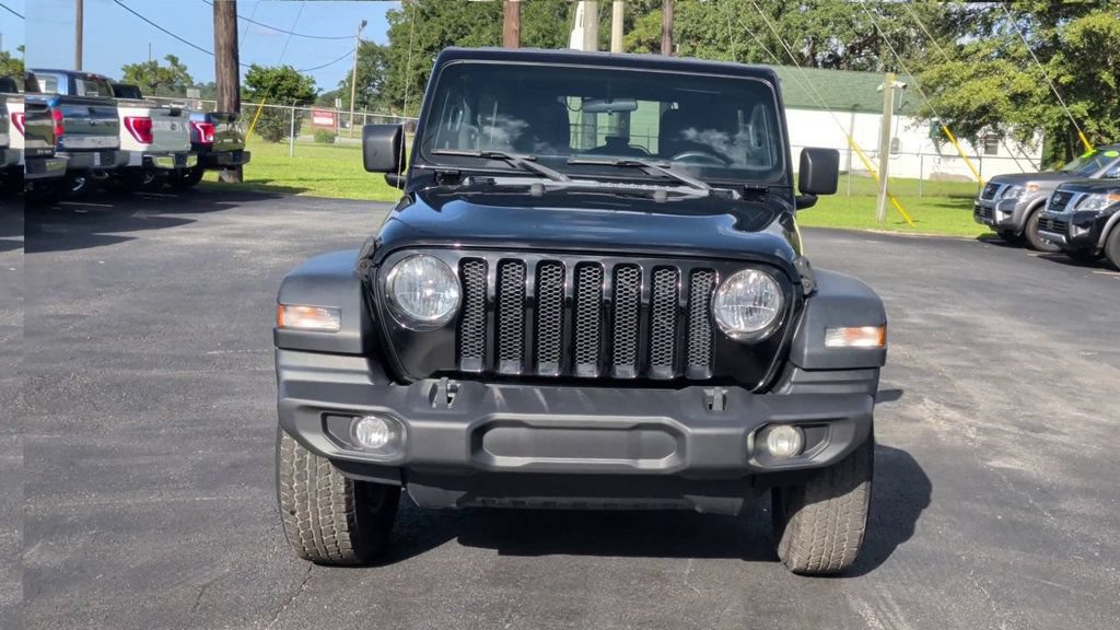 Used 2019 Jeep Wrangler Unlimited Sport S AWD/4WD image 3