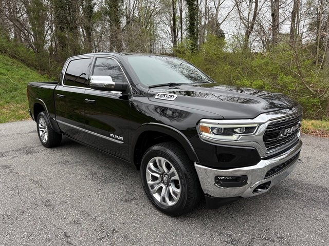 Used 2023 RAM 1500 Limited AWD/4WD image 4