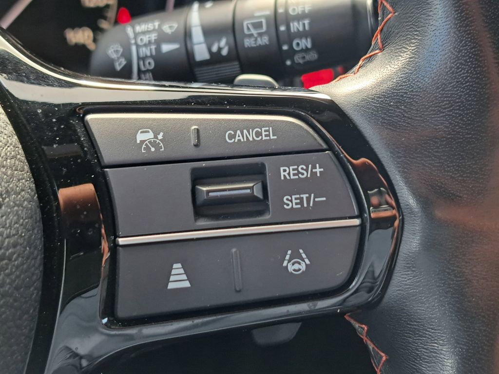 Used 2023 Honda Pilot TrailSport image 22