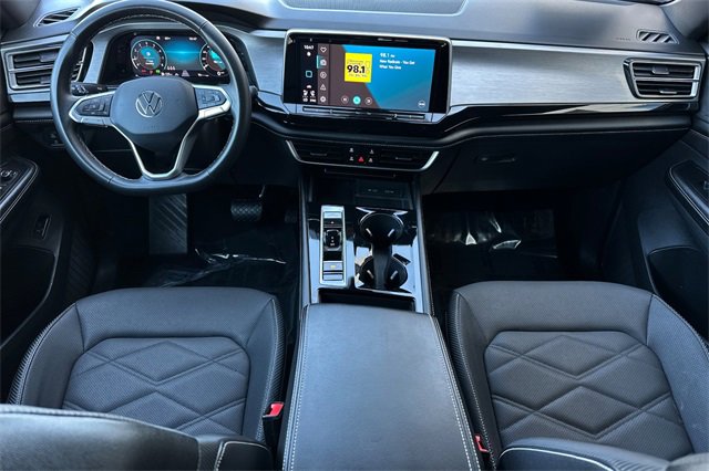 Used 2024 Volkswagen Atlas Cross Sport SE image 14