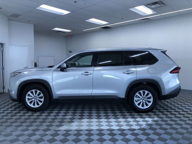 Certified 2025 Toyota Grand Highlander AWD image 11