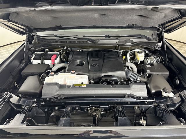 Used 2024 Toyota Tundra SR5 w/ SR5 Convenience Package AWD/4WD image 28