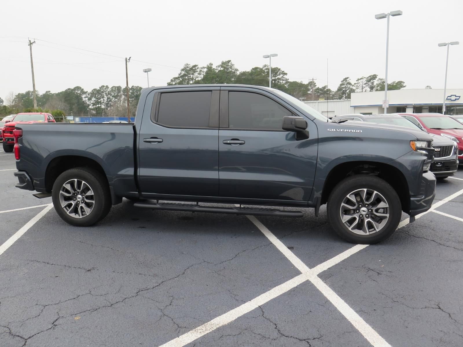 Used 2021 Chevrolet Silverado 1500 RST w/ Bed Protection Package image 2