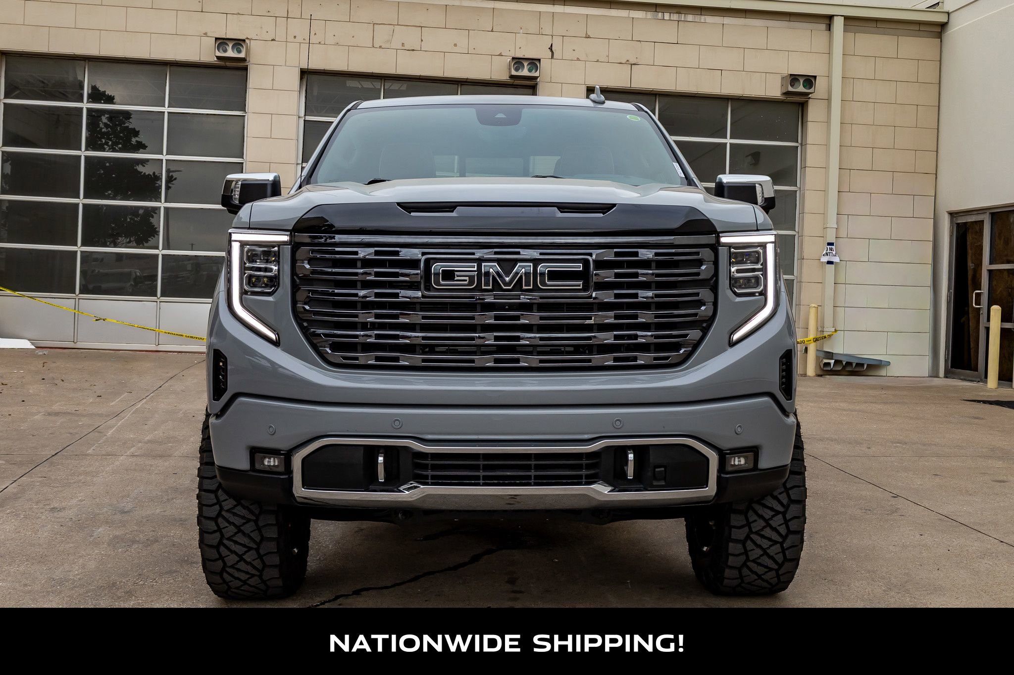 Used 2025 GMC Sierra 1500 Denali Ultimate image 4