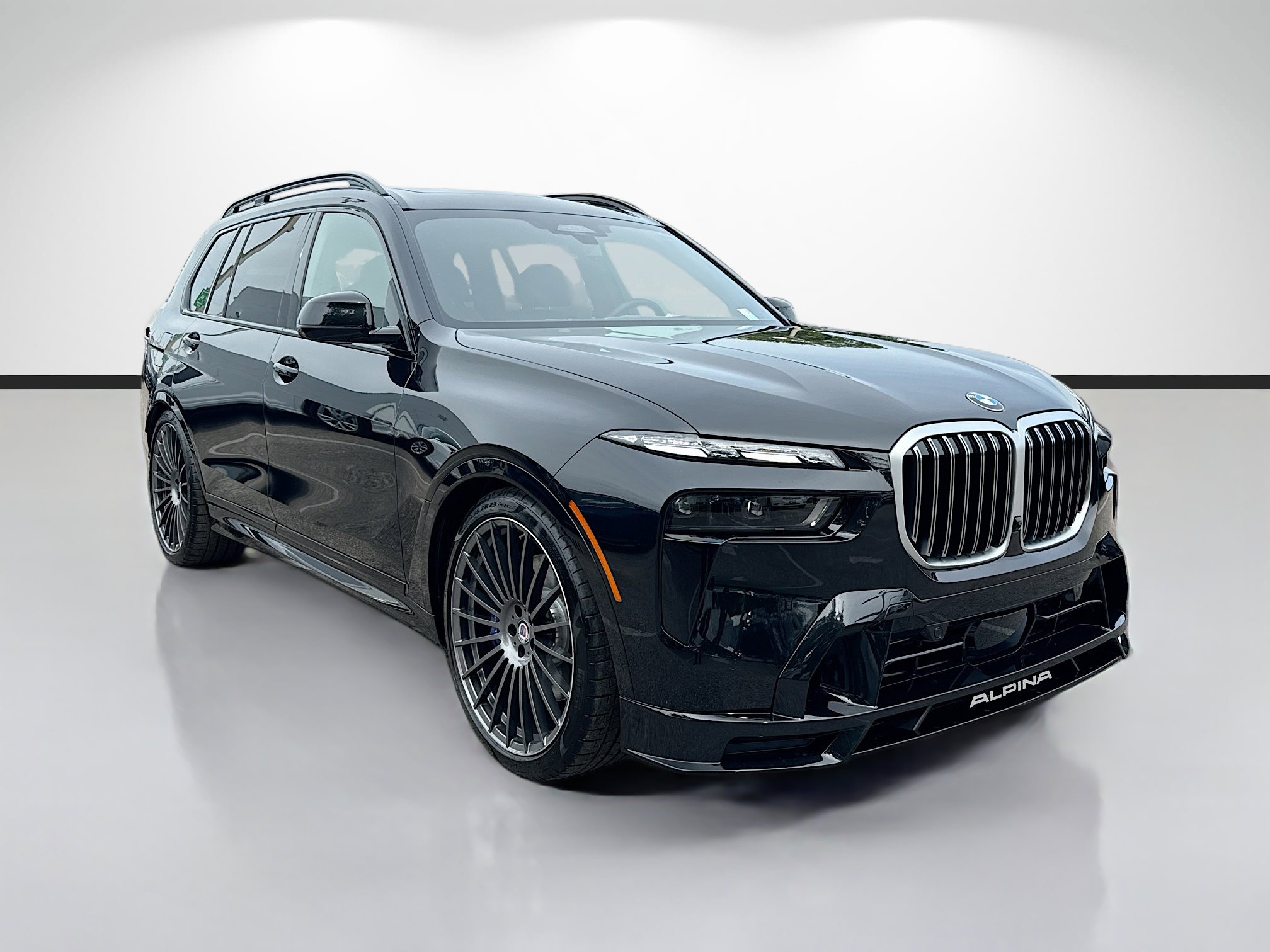New 2026 BMW ALPINA XB7 AWD/4WD image 1