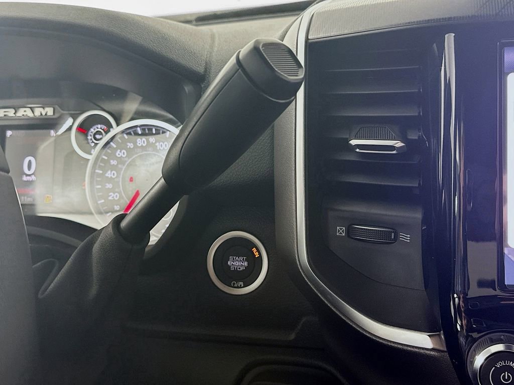 New 2026 RAM 3500 Big Horn AWD/4WD image 12