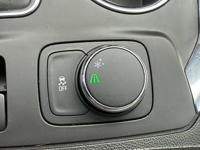 Certified 2021 Chevrolet Traverse LS FWD image 20