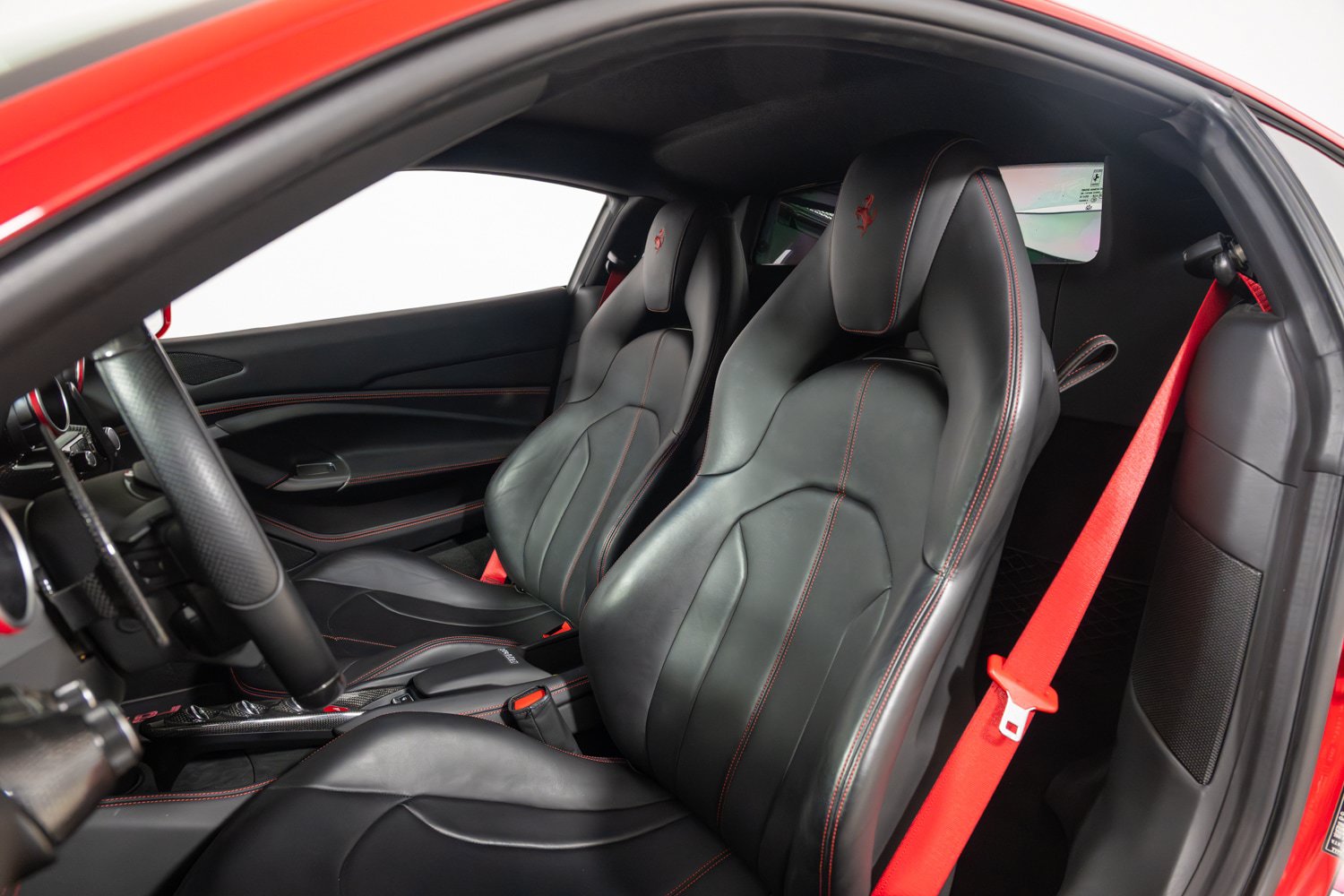 Certified 2021 Ferrari F8 Tributo RWD image 16