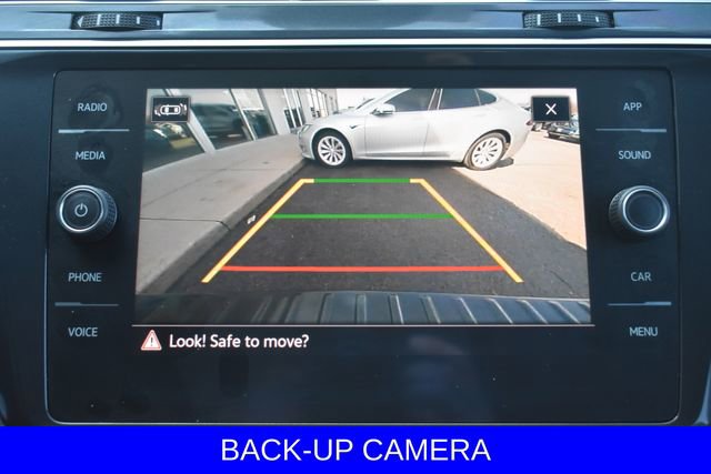 Used 2022 Volkswagen Tiguan SE R-Line image 6