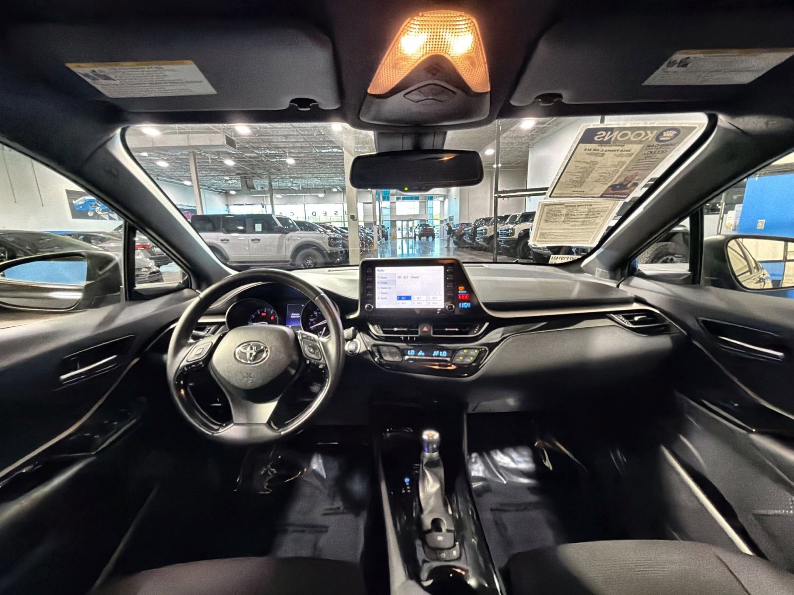 Used 2019 Toyota C-HR XLE image 35