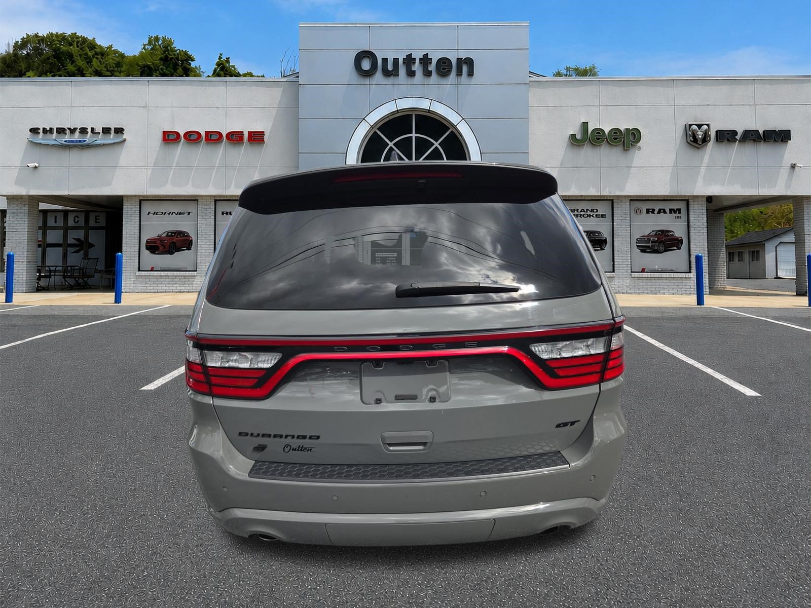 Certified 2025 Dodge Durango GT w/ Blacktop Package AWD/4WD image 5