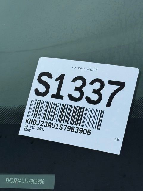 Used 2025 Kia Soul LX image 32