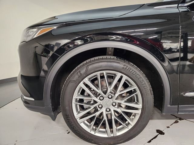 Used 2023 Acura MDX SH-AWD w/ Advance Package image 11