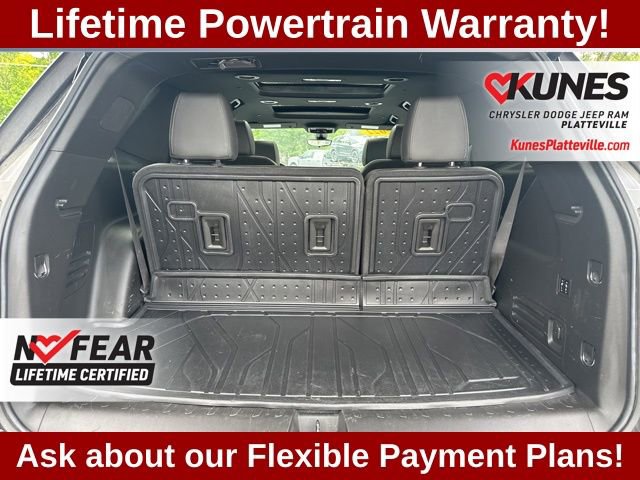 Used 2022 Chevrolet Traverse High Country image 13