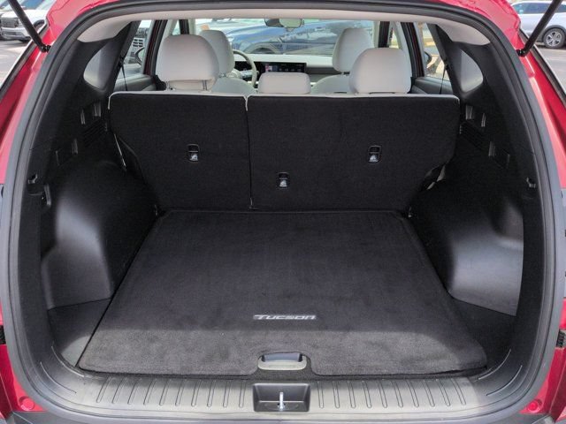 Certified 2025 Hyundai Tucson SE FWD image 13