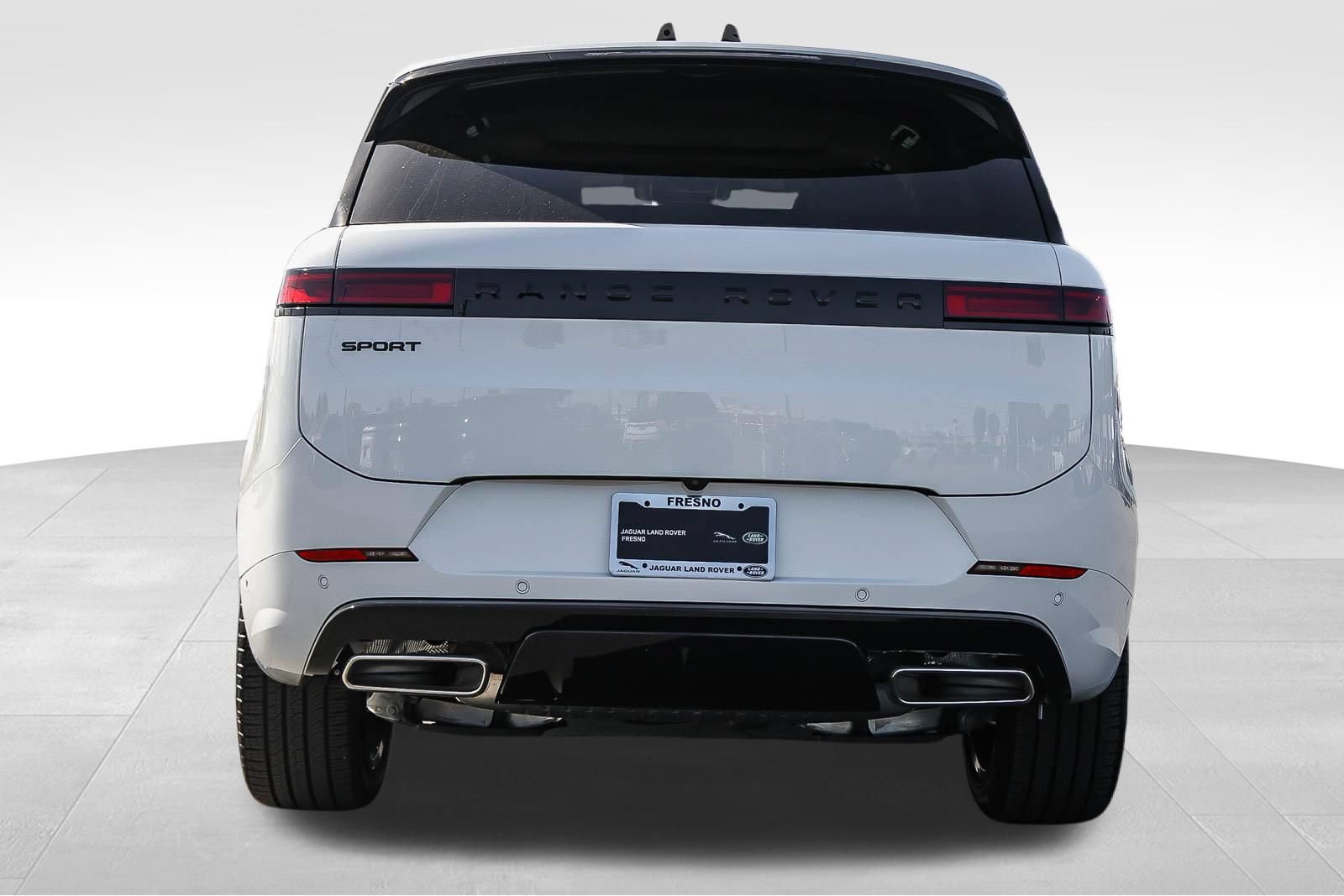 New 2026 Land Rover Range Rover Sport Dynamic SE AWD/4WD image 6