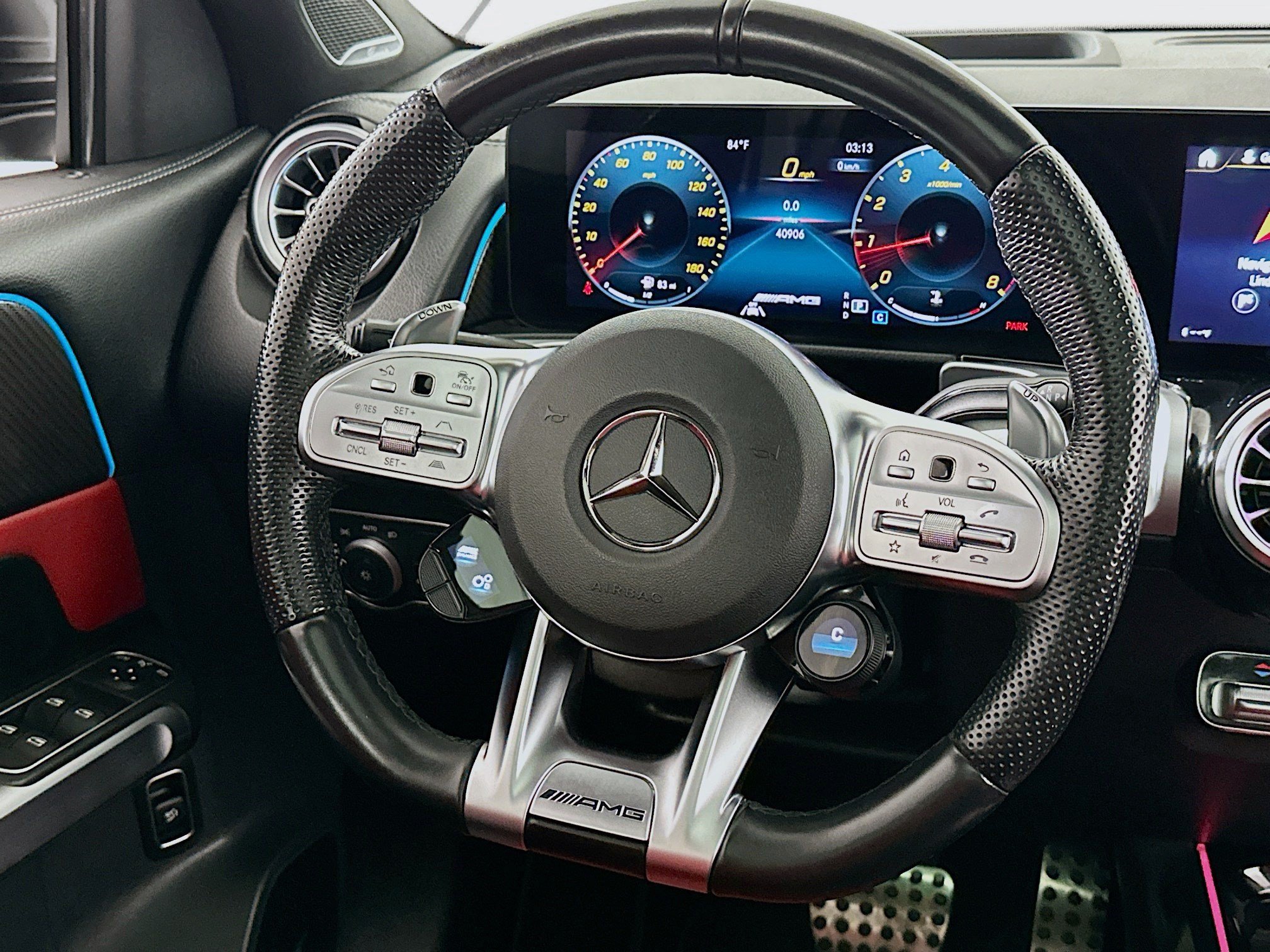 Used 2022 Mercedes-Benz GLB 35 AMG 4MATIC image 8