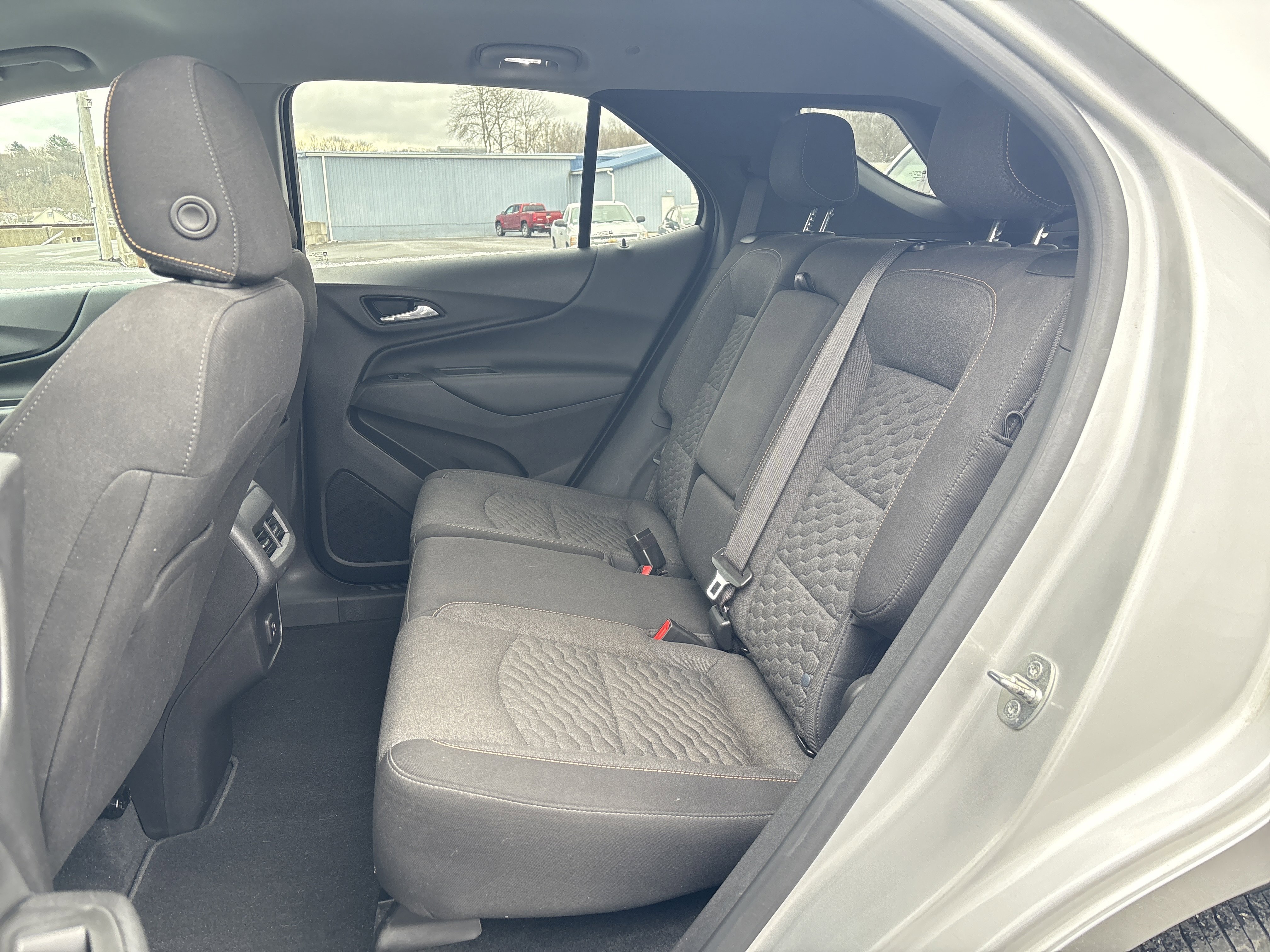 Used 2021 Chevrolet Equinox LT image 13