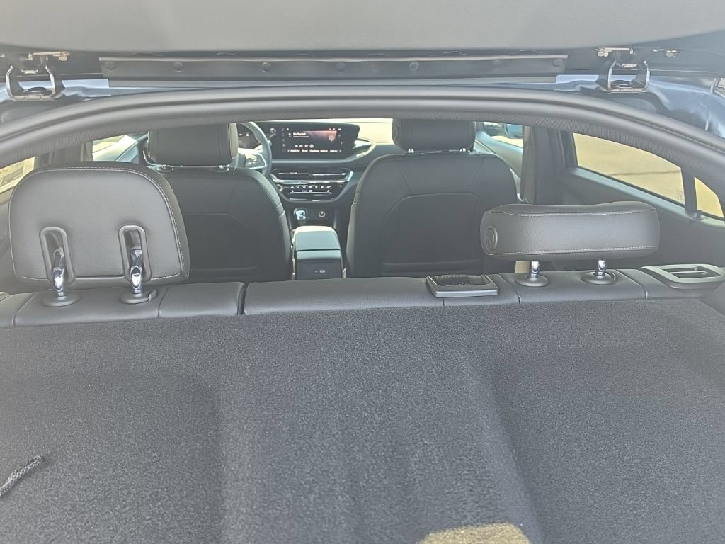 New 2026 Buick Envista Sport Touring FWD image 10