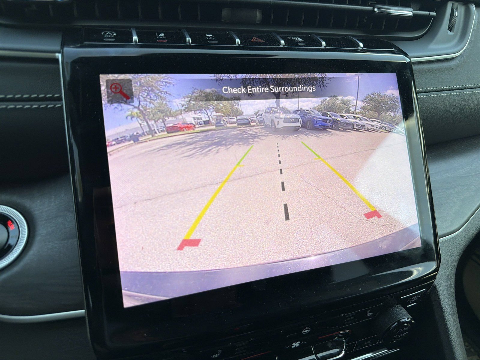 Used 2025 Jeep Grand Cherokee L Limited w/ Trailer Tow Package AWD/4WD image 25