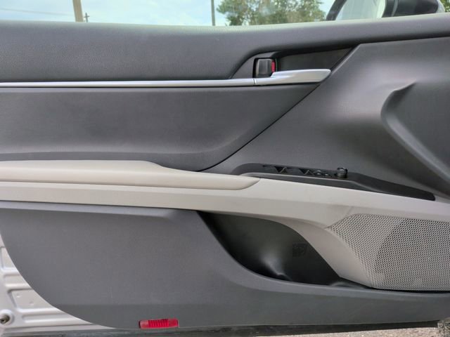 Used 2024 Toyota Camry SE w/ Convenience Package FWD image 13