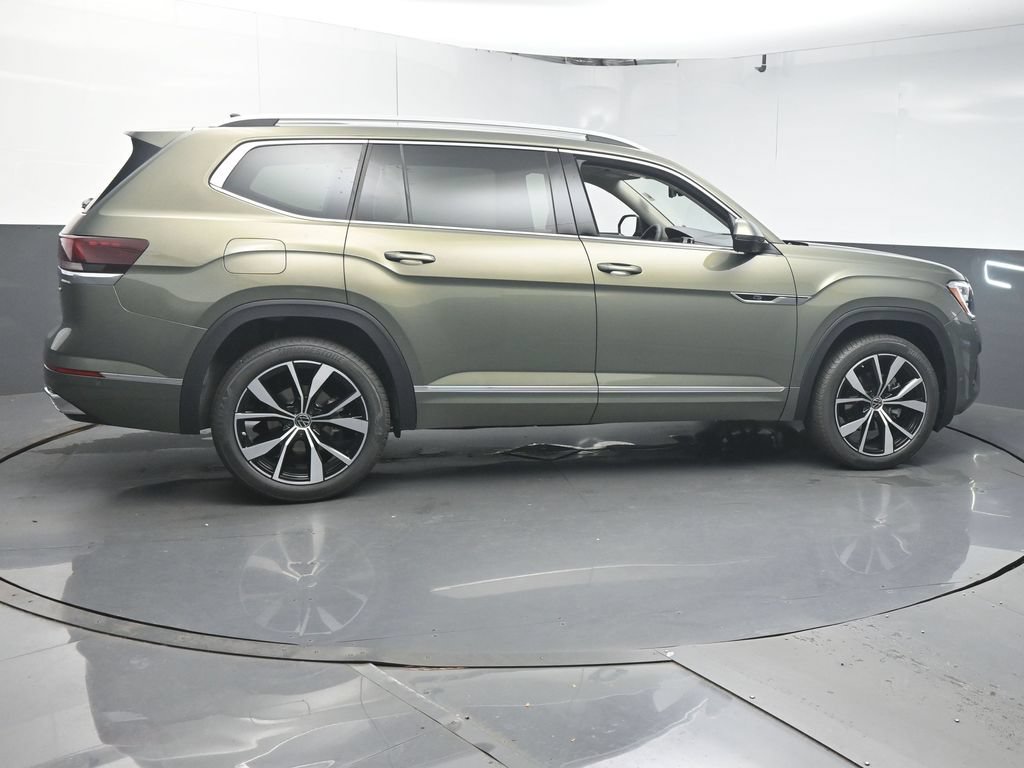 New 2026 Volkswagen Atlas SEL Premium R-Line AWD/4WD image 8