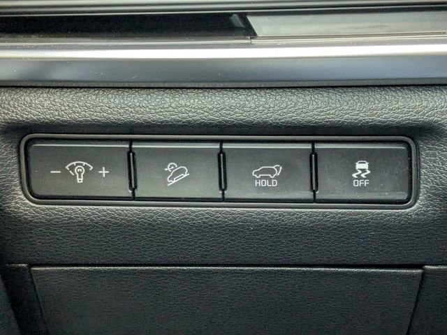 Certified 2024 Kia Telluride EX w/ EX Captain's Chair Package image 39