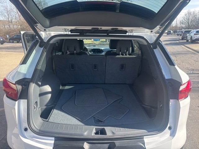 Used 2019 Chevrolet Blazer LT w/ Sun and Wheels Package image 33