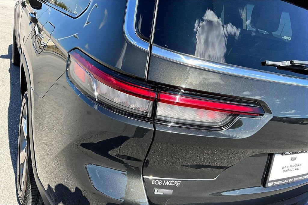 Used 2022 Jeep Grand Cherokee L Limited image 31